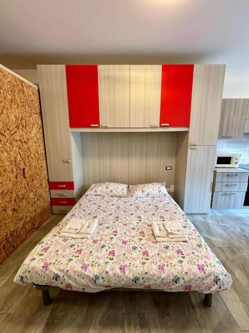 Loft In Fiera Apartment Варци Екстериор снимка
